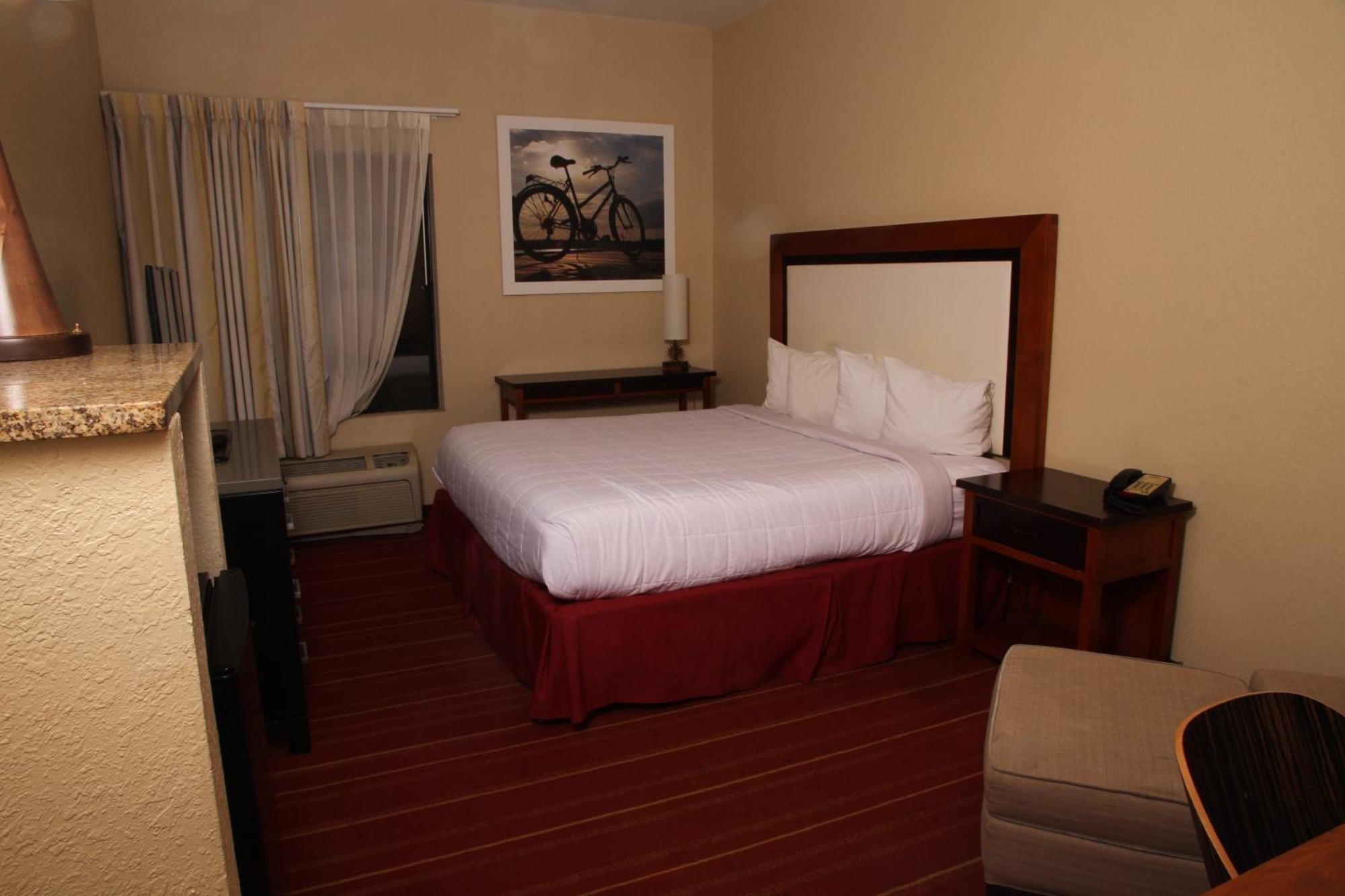 Days Inn By Wyndham Semmes Mobile Exteriér fotografie