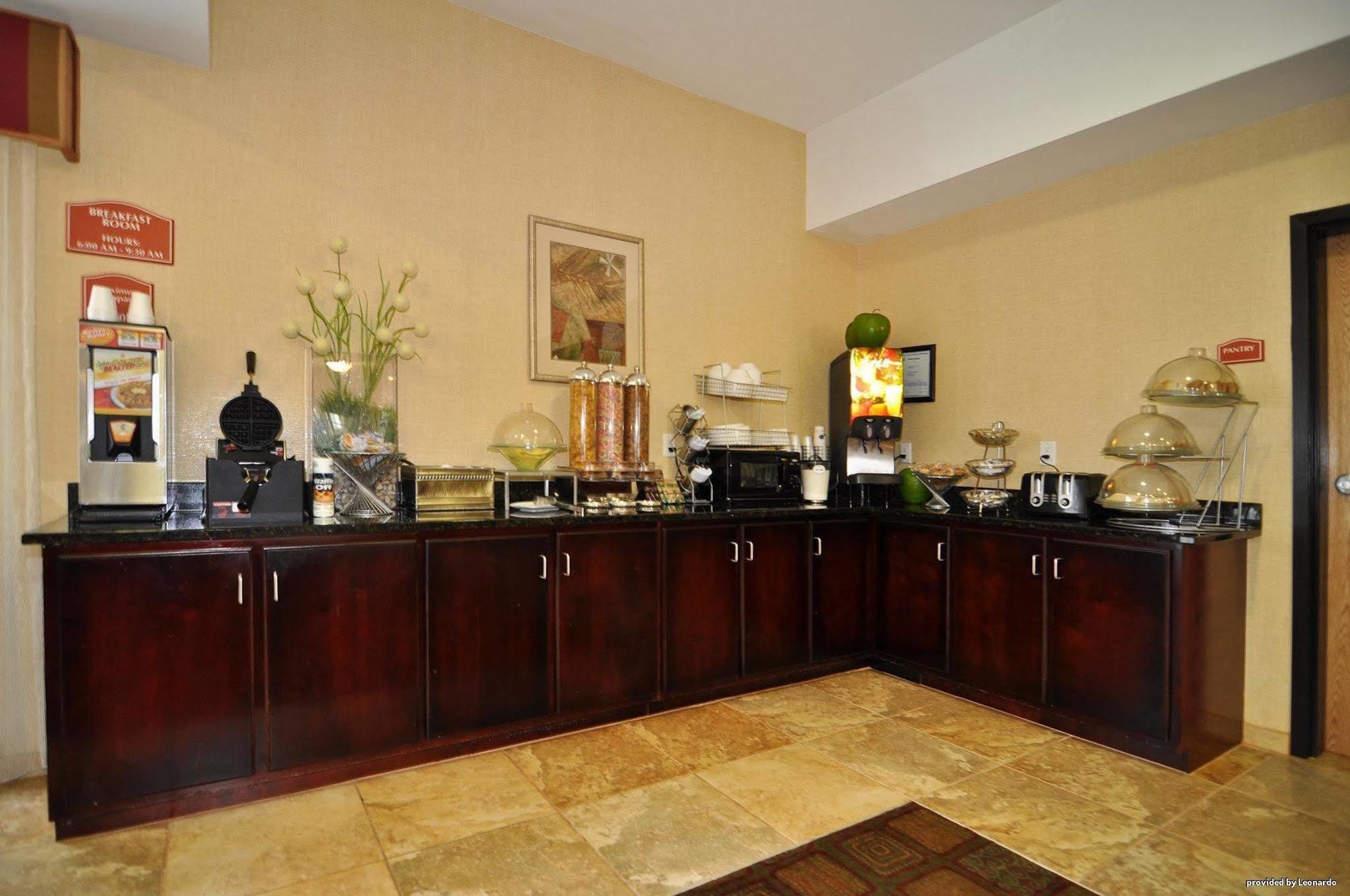 Days Inn By Wyndham Semmes Mobile Restaurace fotografie