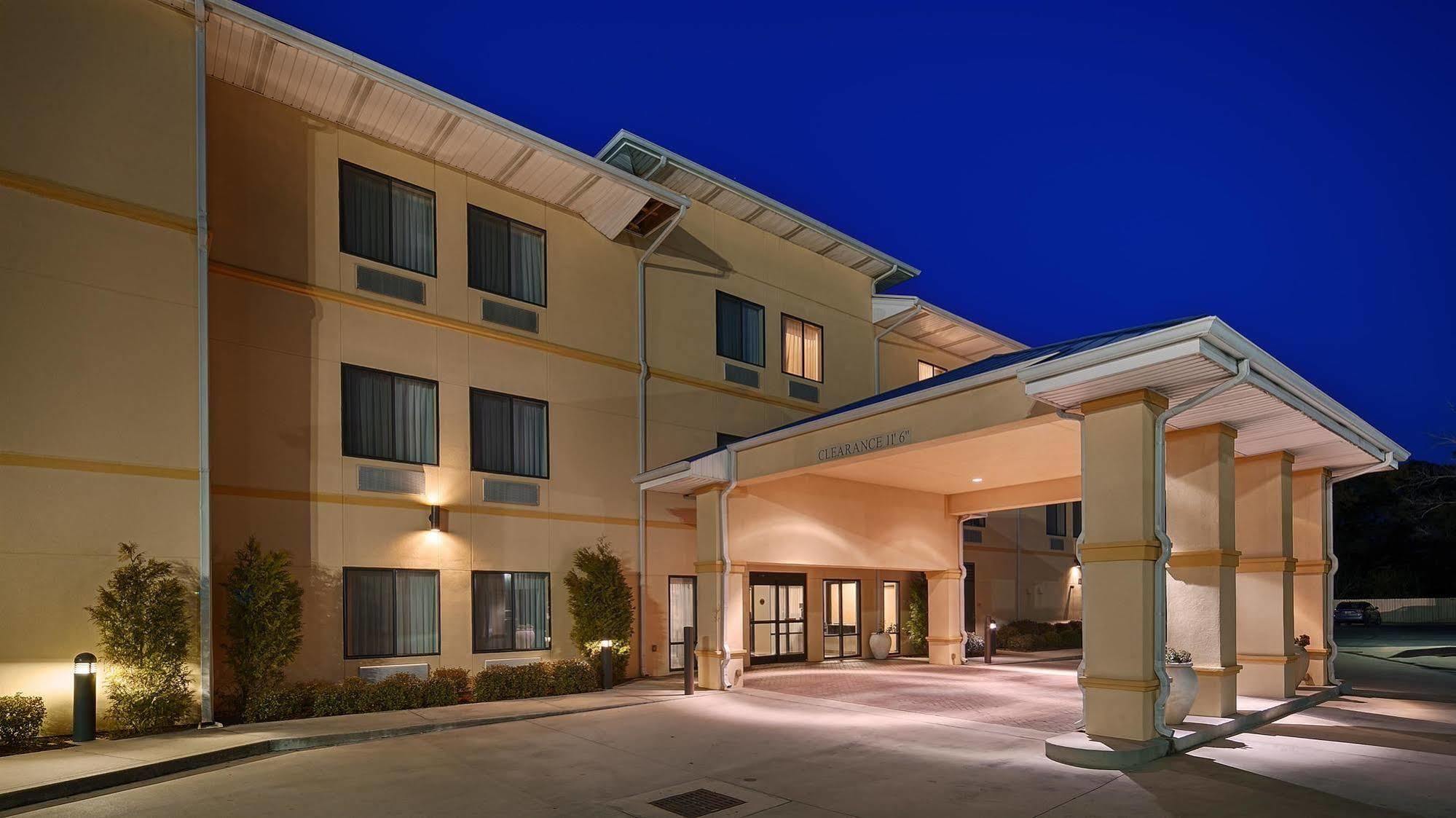 Days Inn By Wyndham Semmes Mobile Exteriér fotografie